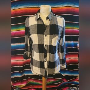 Flannel shirt - Young Hearts Run Free